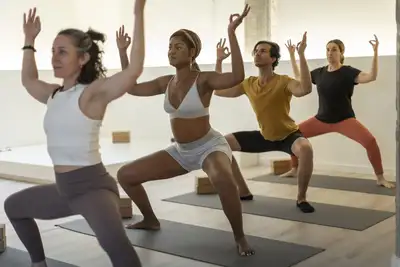 Utkaṭa Koṇāsana